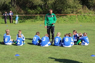 米兰体育app下载安装-俱乐部在冬窗引援动作频繁，媒体密切关注，因为它们有自得其乐的“冬季俱乐部”